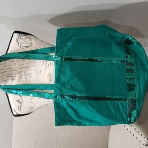 INC green tote